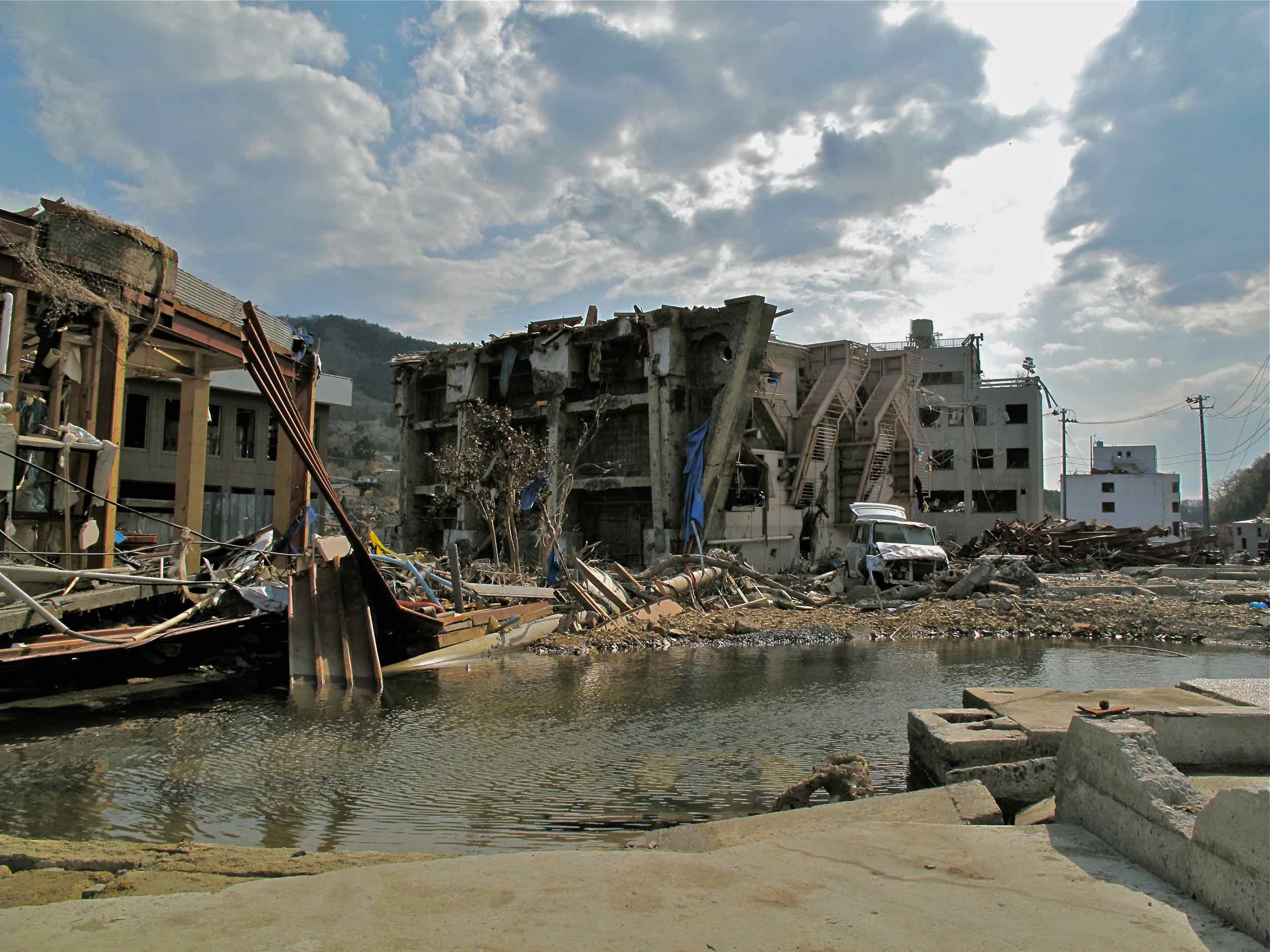  4/15 downtown Onagawa City 